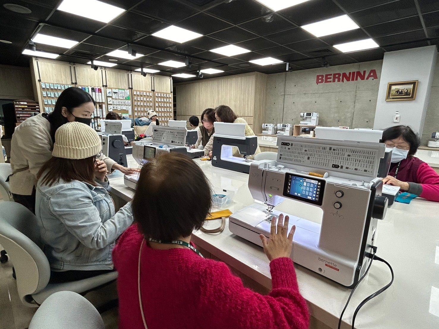 電子化的刺繡機